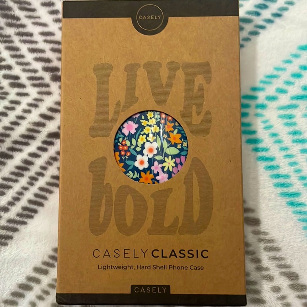 iPhone 12 Casely Case